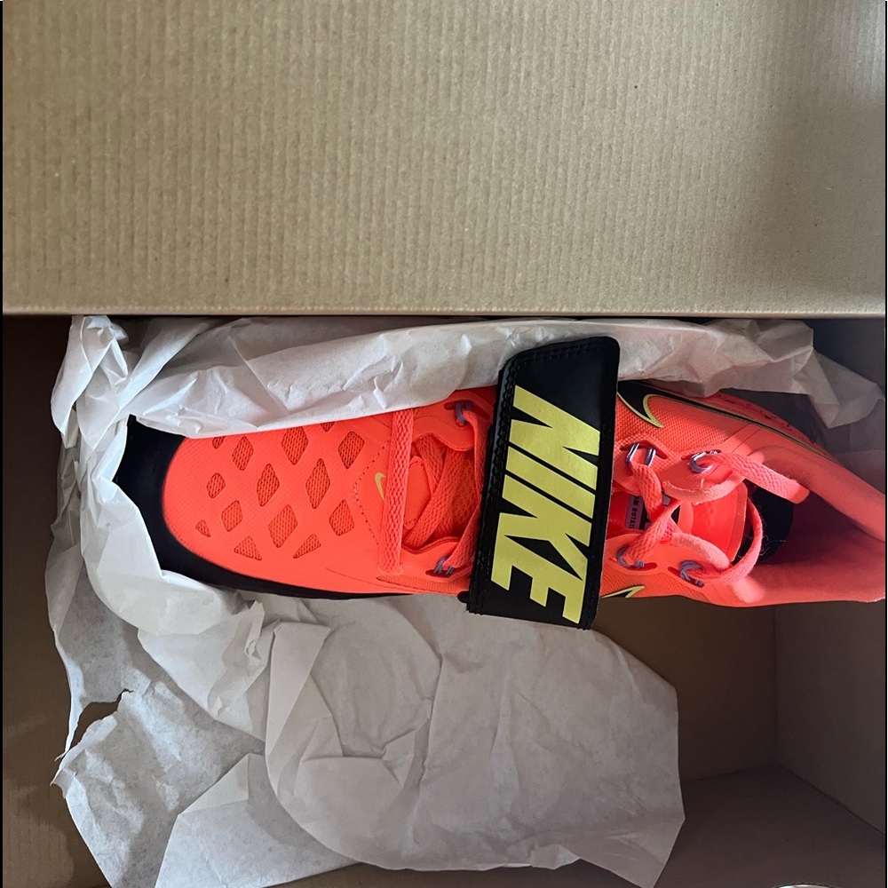 Nike Rotational 6 zoom throwing shoes.